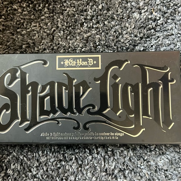 Original Kat Von D Shade and Light Palette… - Picture 2 of 12